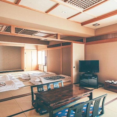 Kanazawa Kokusai Hotel Buitenkant foto