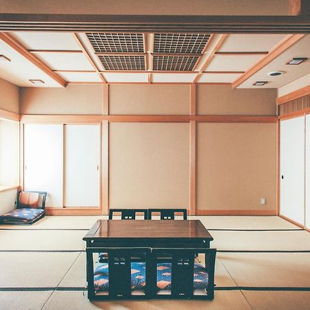 Kanazawa Kokusai Hotel Buitenkant foto
