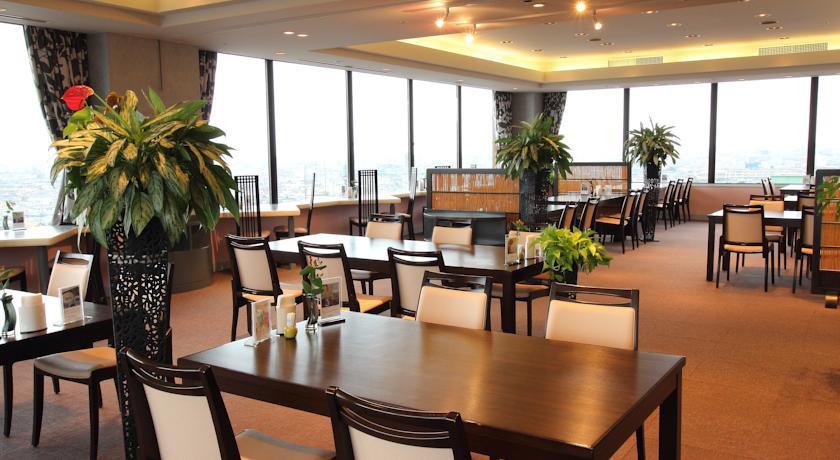Kanazawa Kokusai Hotel Buitenkant foto