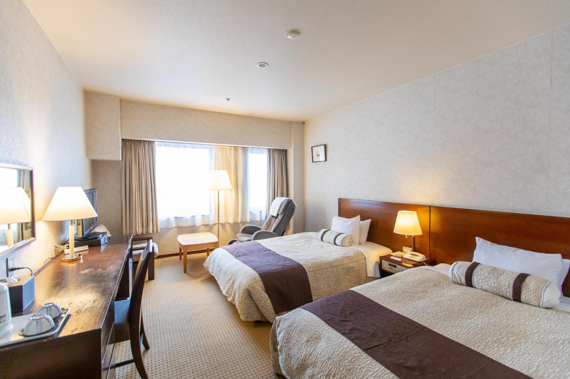 Kanazawa Kokusai Hotel Buitenkant foto