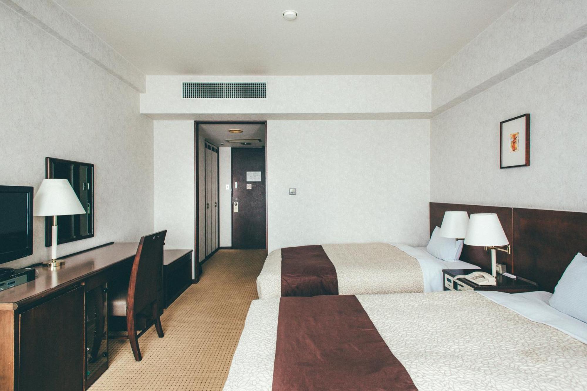 Kanazawa Kokusai Hotel Buitenkant foto