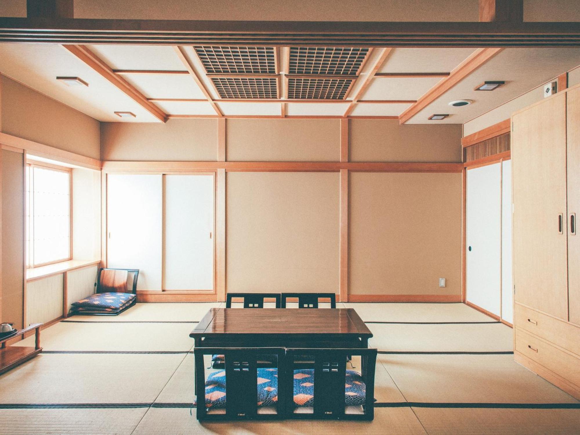 Kanazawa Kokusai Hotel Buitenkant foto