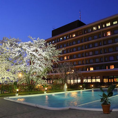 Kanazawa Kokusai Hotel Buitenkant foto